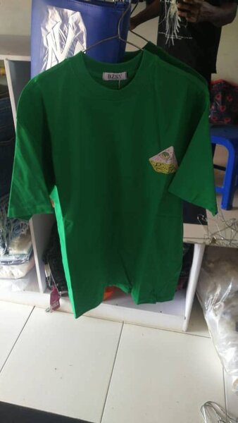 T shirt
