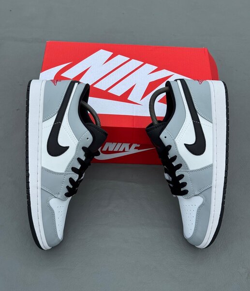 Baskets Nike Air-Jordan