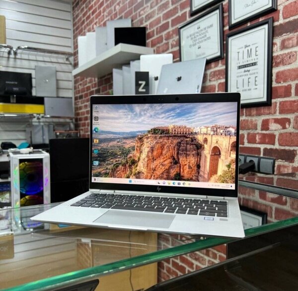 Hp Elitebook 360 touch screen laptop