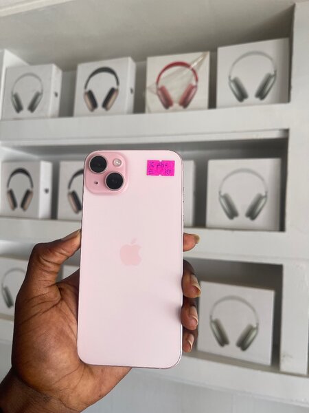 iPhone 15 plus