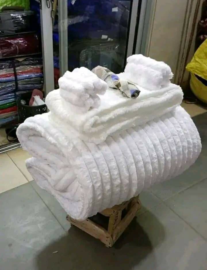 Duverts Blankets