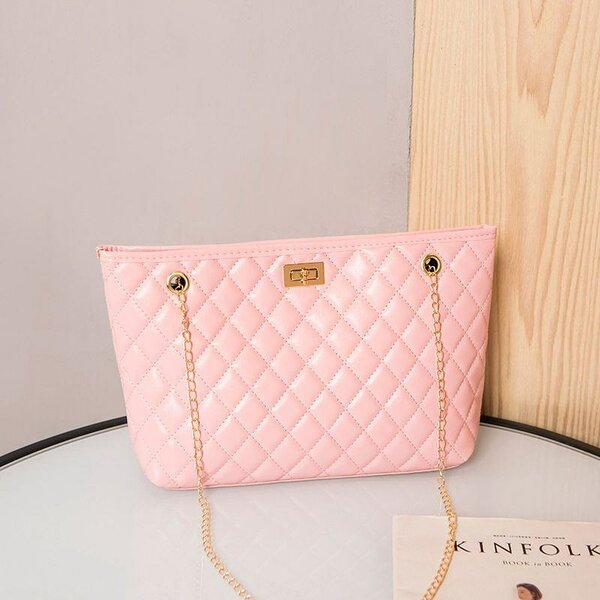Sac à main rose motif losange