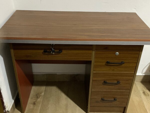 Office table