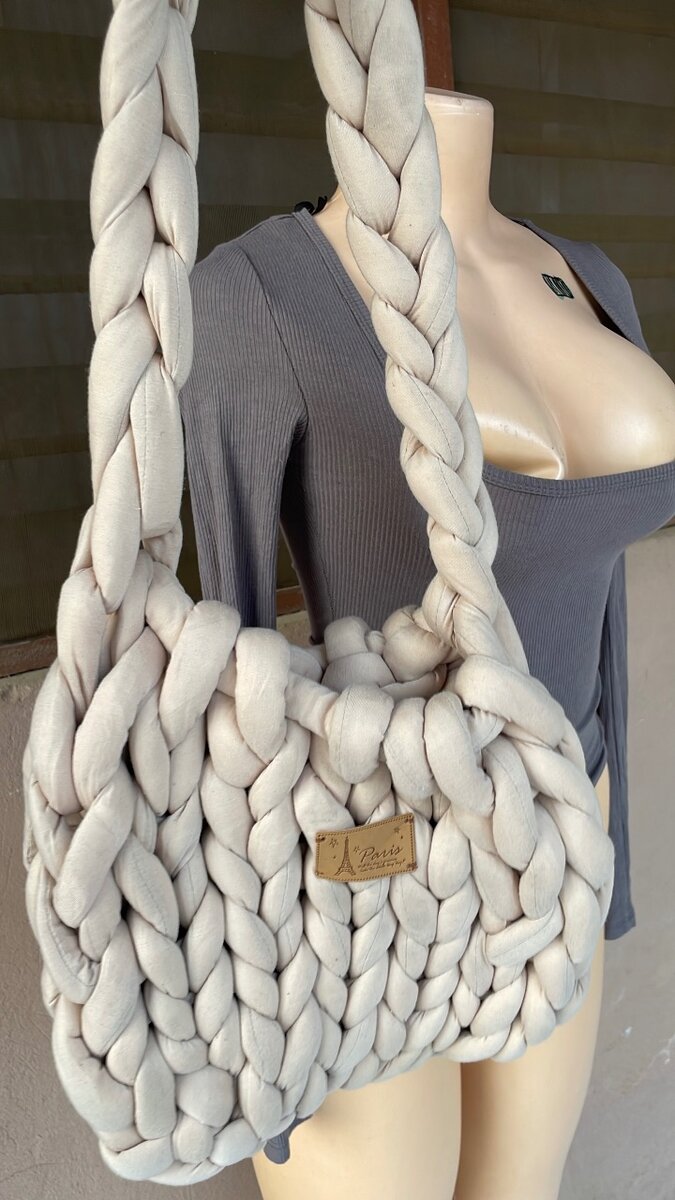 Crochet tote bag