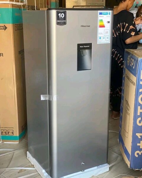 ADH TABLE TOP REFRIGERATOR