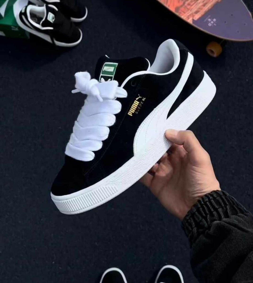 Puma Suède XL  Pointures: 39@45  Prix : 16000f