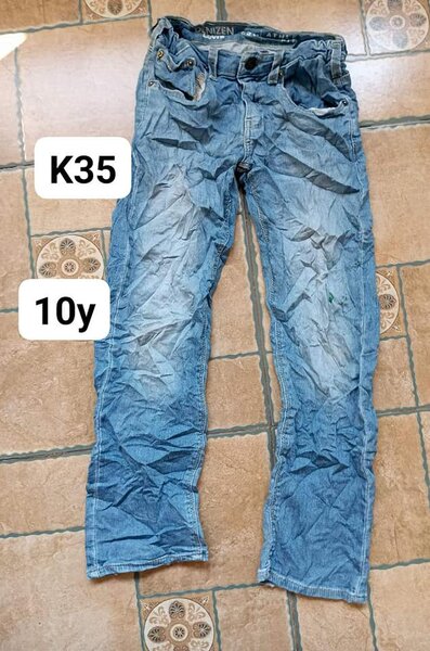 straight blue jeans
