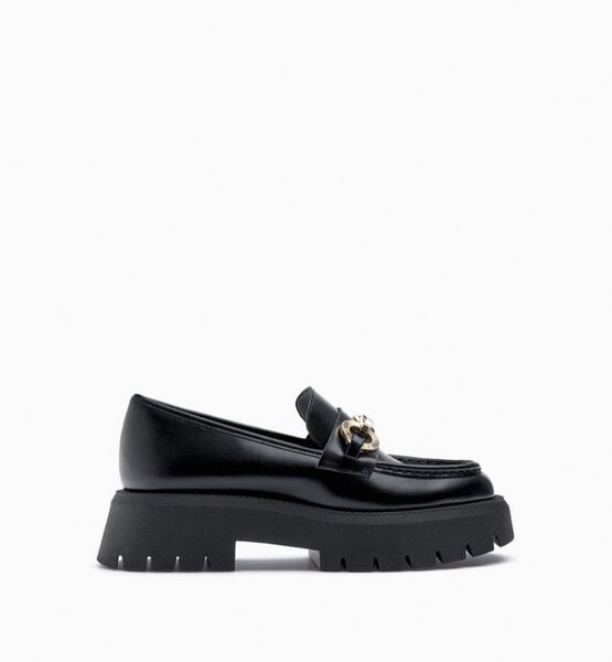 Chunky shoe