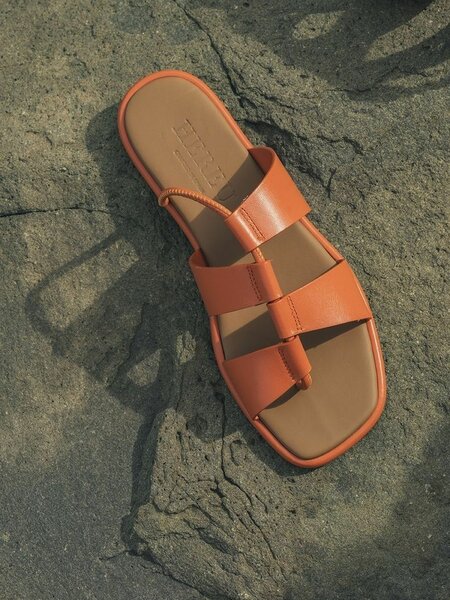 Flip flops