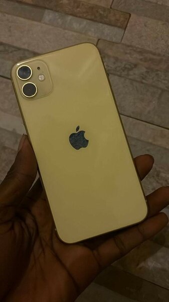 iPhone 11