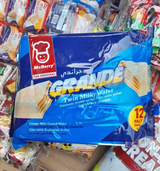 Grande twin milky wafer