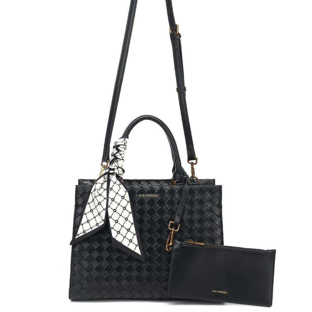 Hand bag