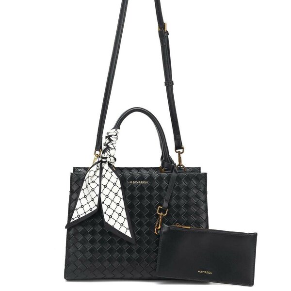 Hand bag