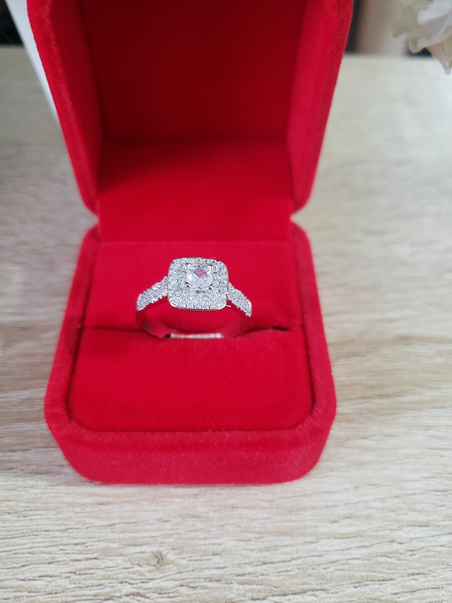 Promise ring