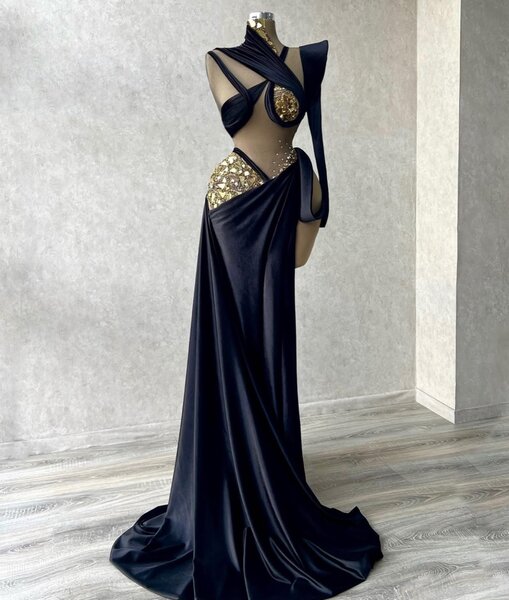 Classic dress