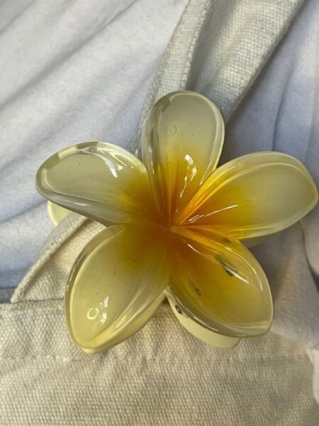 Pince fleur décorative