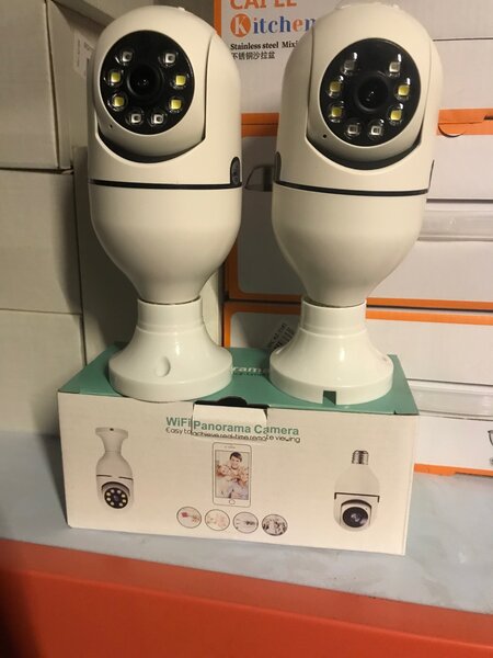 Wife camera bulbs