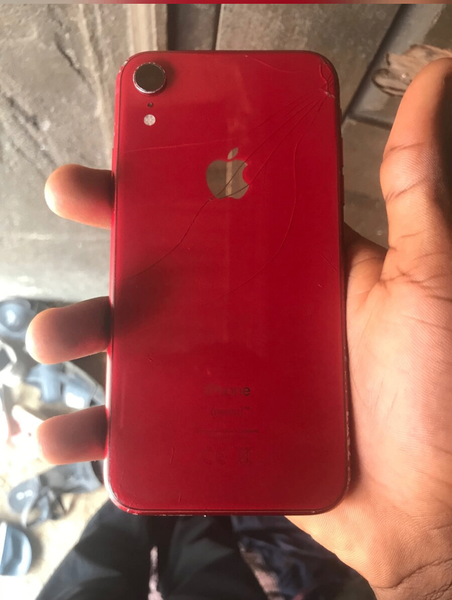 iPhone XR