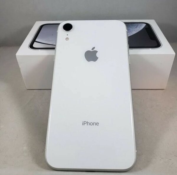 iPhone XR