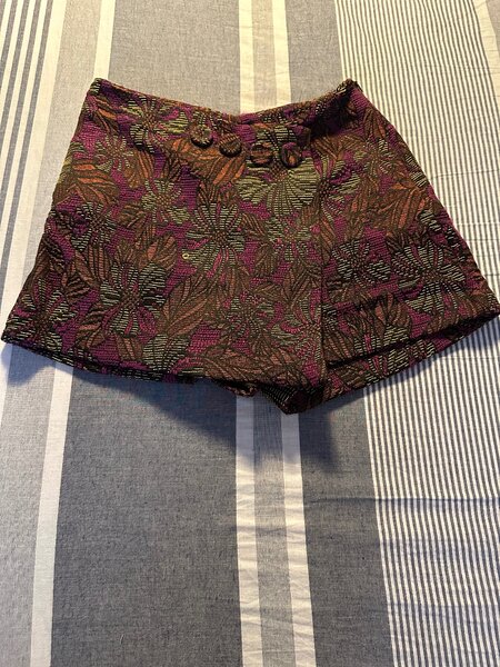 Jupe short multicolore MANGO