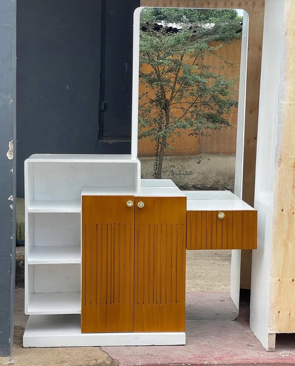 Dresser with Mirror