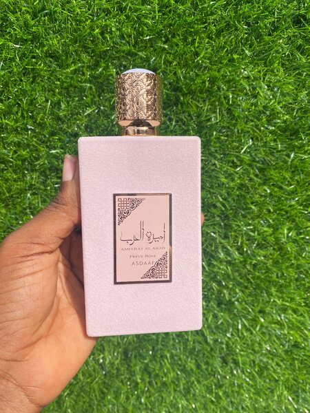 Ameerkat prive rose