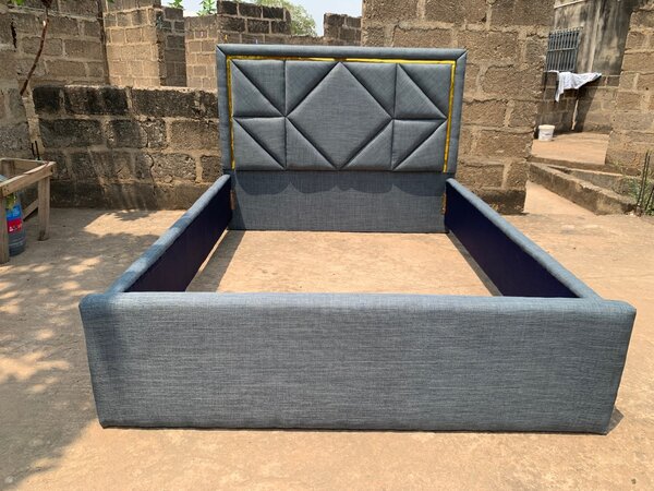 Double Bed Fram
