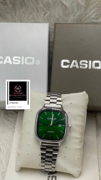 Montre Casio AUTHENTIQUE avec sa boîte