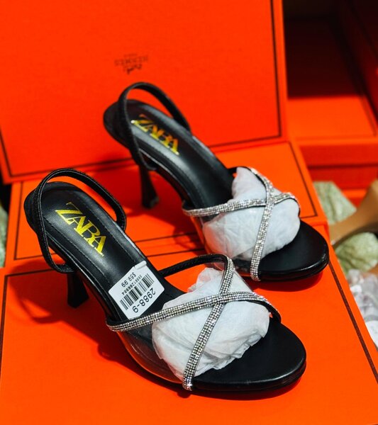 Ladies heels