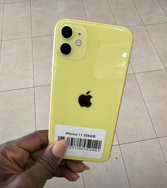 iPhone 11