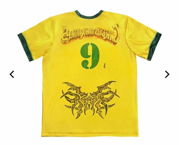 T-shirt jaune graphique rétro