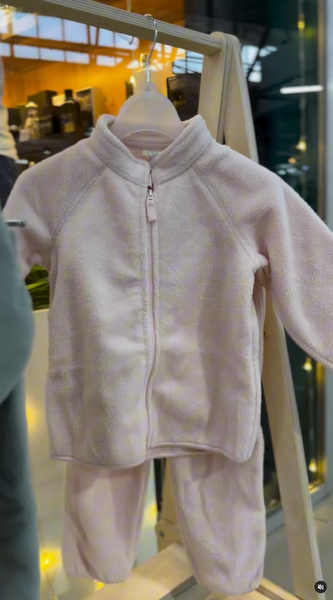 флисовые костюмчики от H&M