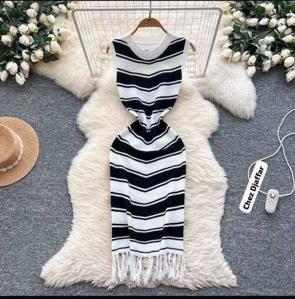 Robe rayée avec franges