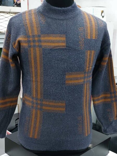 Sweat shirts