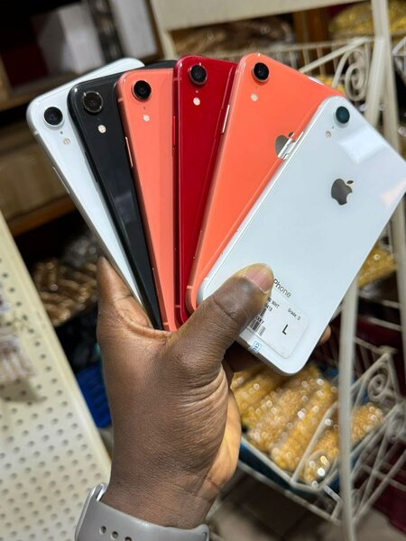 iPhone XR 64G Quasi