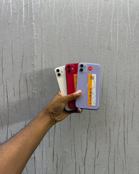 iPhone 11