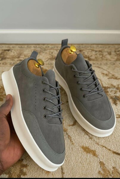 Chaussures décontractées élégantes
