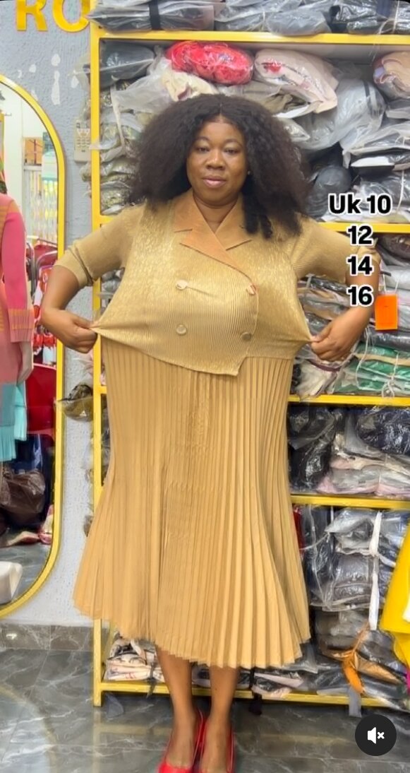 Ladies dress 
