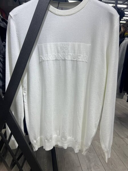 Moncler