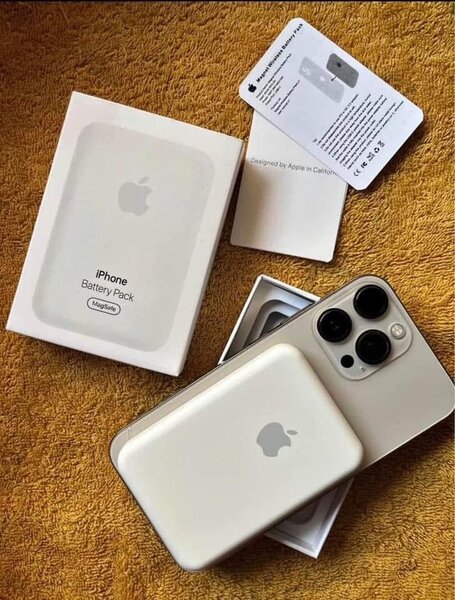 Original iPhone wireless Battery pack