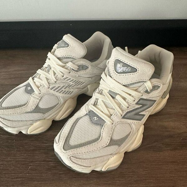 New balance 9060