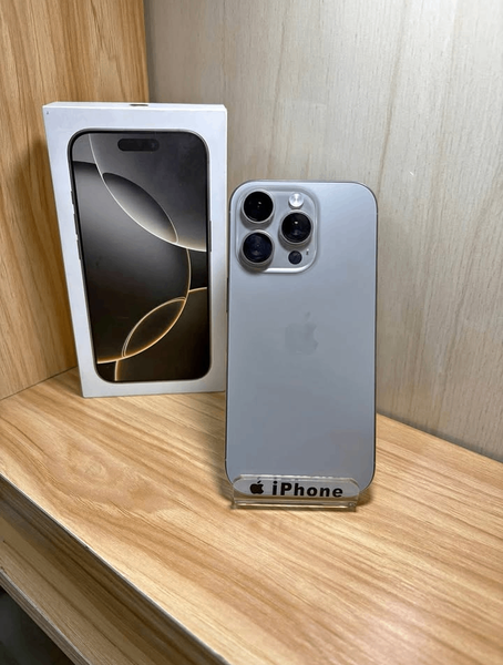 iPhone Pro Max Neuf