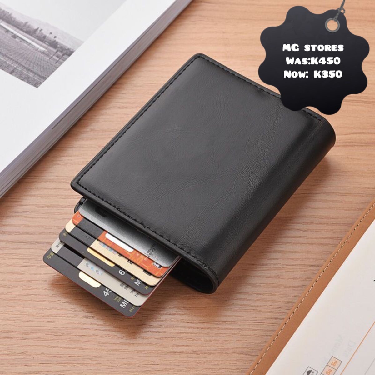 Cardholder/wallet