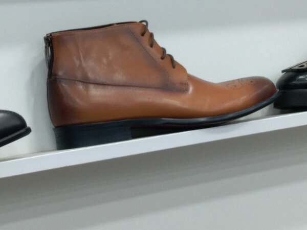 Men's shoes