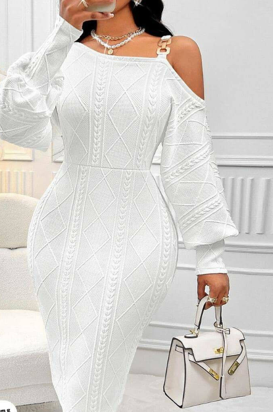 Robe pull blanche élégante