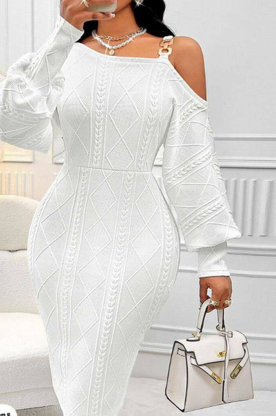 Robe pull blanche élégante