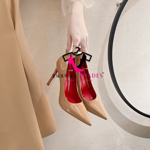 Ladies heels