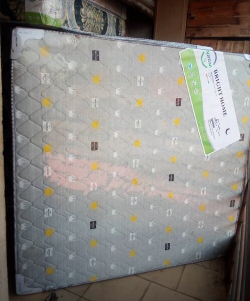 Queen size mattress