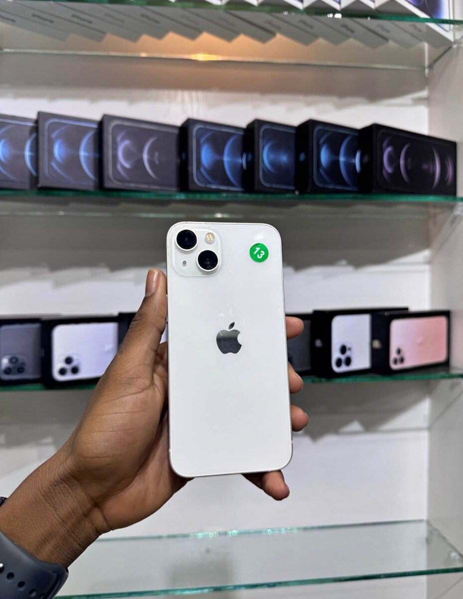 iPhone 13 Blanc 128GB Neuf