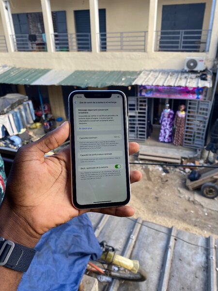 XR iPhone